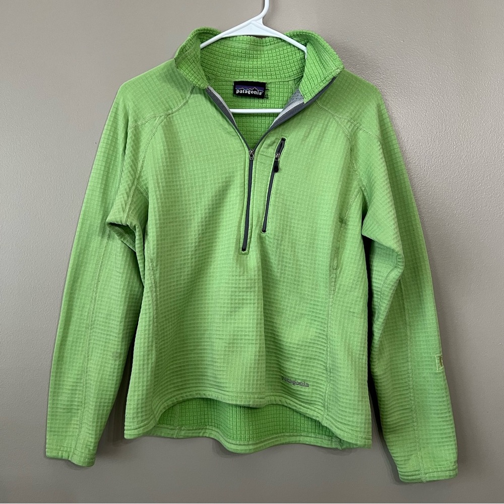 Patagonia Green Quarter Zip Pullover